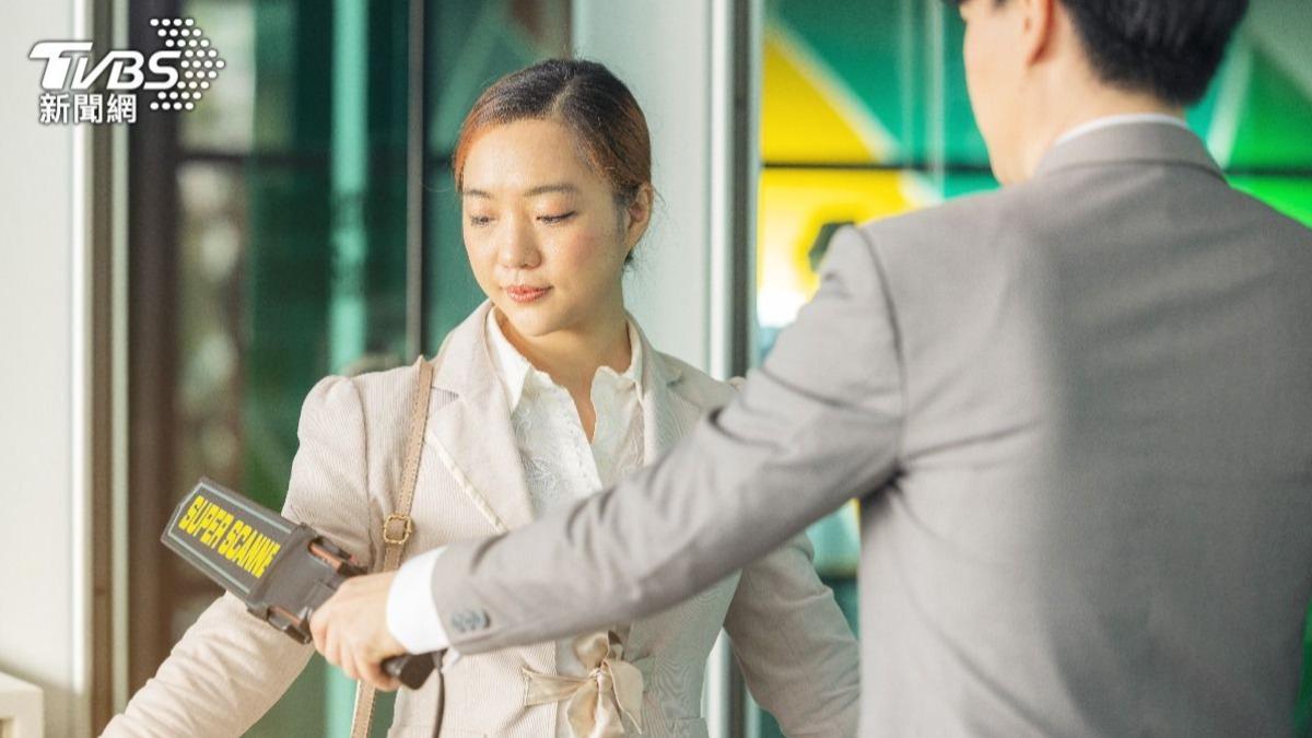 部落客指出，許多人入境韓國常會不小心帶上違禁品。（示意圖，非當事人／shutterstock達志影像）