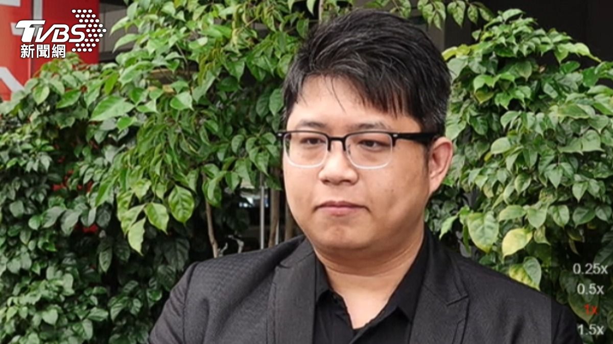 台灣反詐騙聯盟協會理事長林家輝,分享自身被三方詐騙經歷。(圖/TVBS)