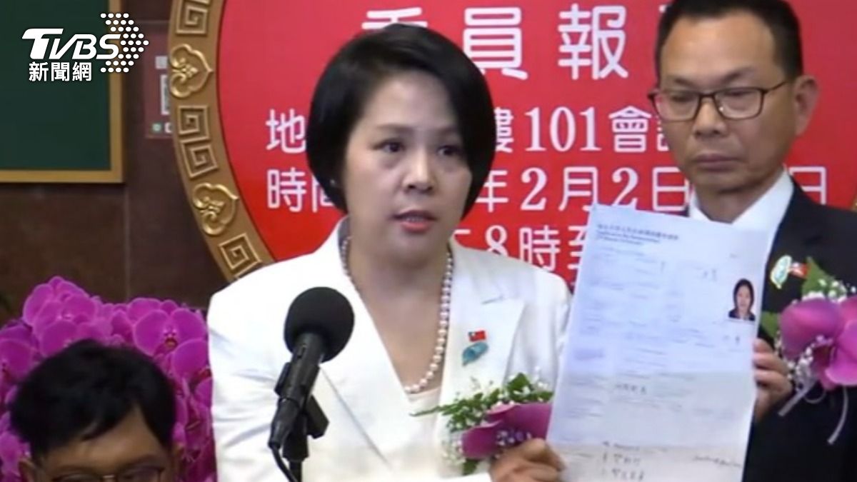 李貞秀稱,授權陸委會代辦「放棄國籍」手續。(圖/TVBS)