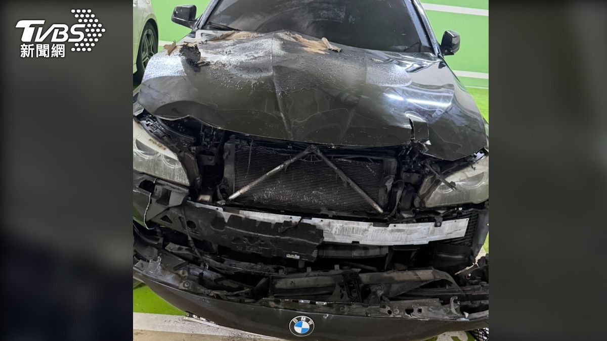 深夜驚魂!台中15年老BMW停車場突起火 警消急疏散144住戶