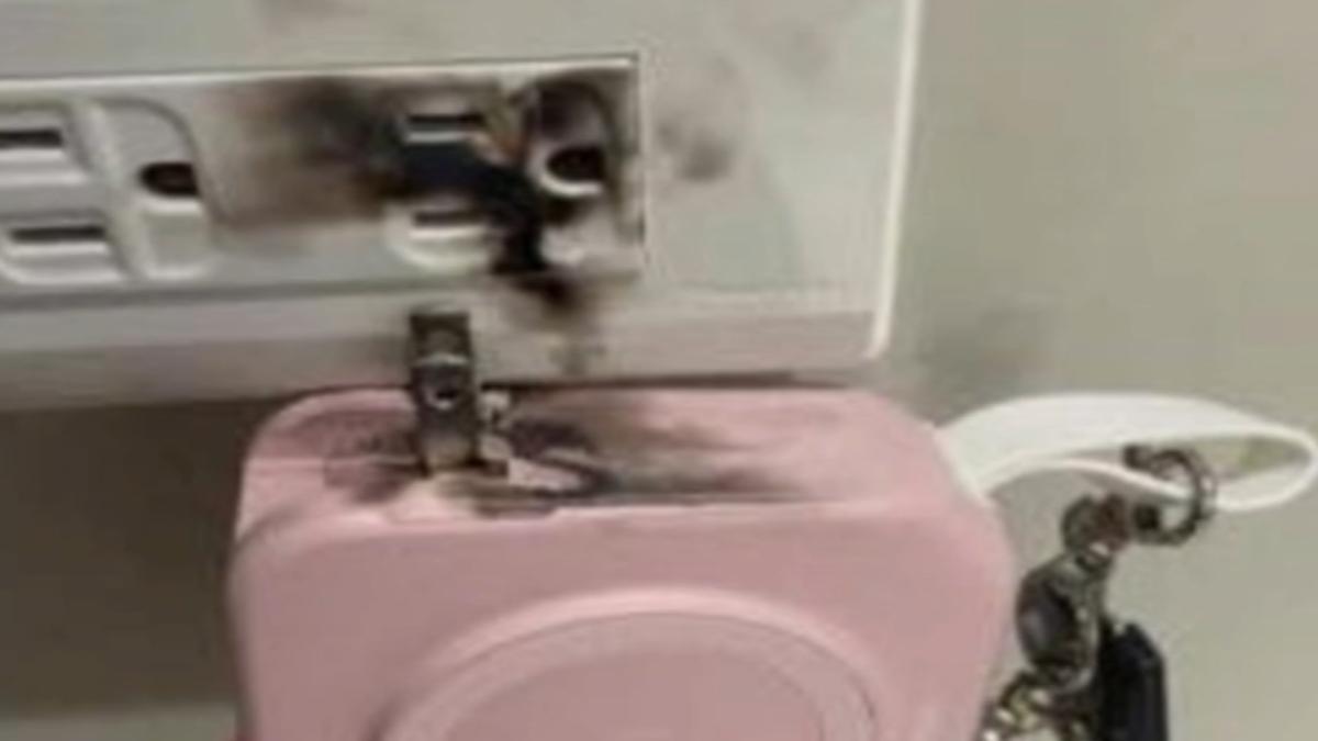 有民眾行動電源起火燒焦，而且案例不只一起。（圖／翻攝FB社團：爆料公社）