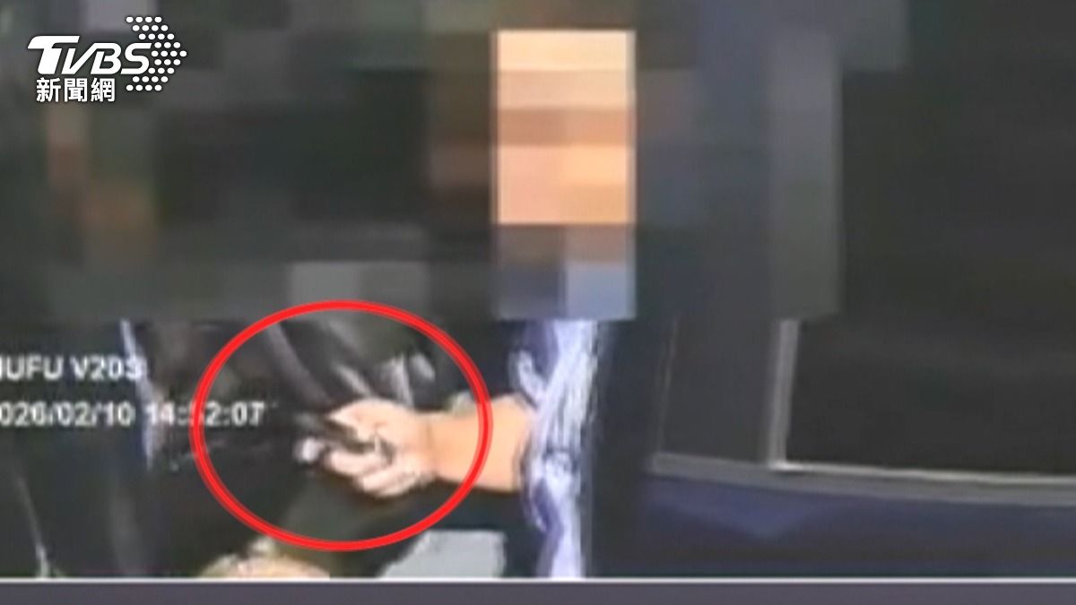 男子酒駕自備酒測器數值飆破1.0，員警幫忙重測（ＴＶＢＳ／圖）