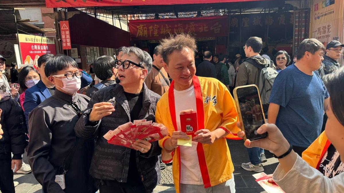 拜月老也能求財!詹惟中霞海城隍廟 親自傳授「發財油」招財秘術