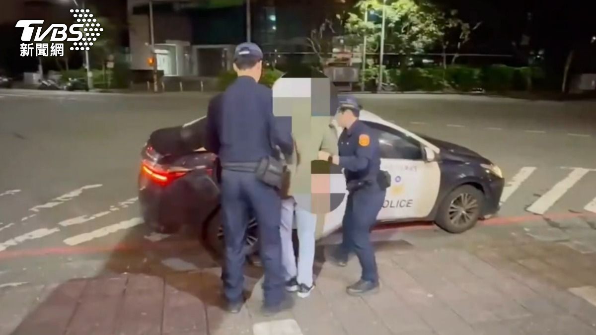 警方通知涉案駕駛到案說明。(圖/TVBS)