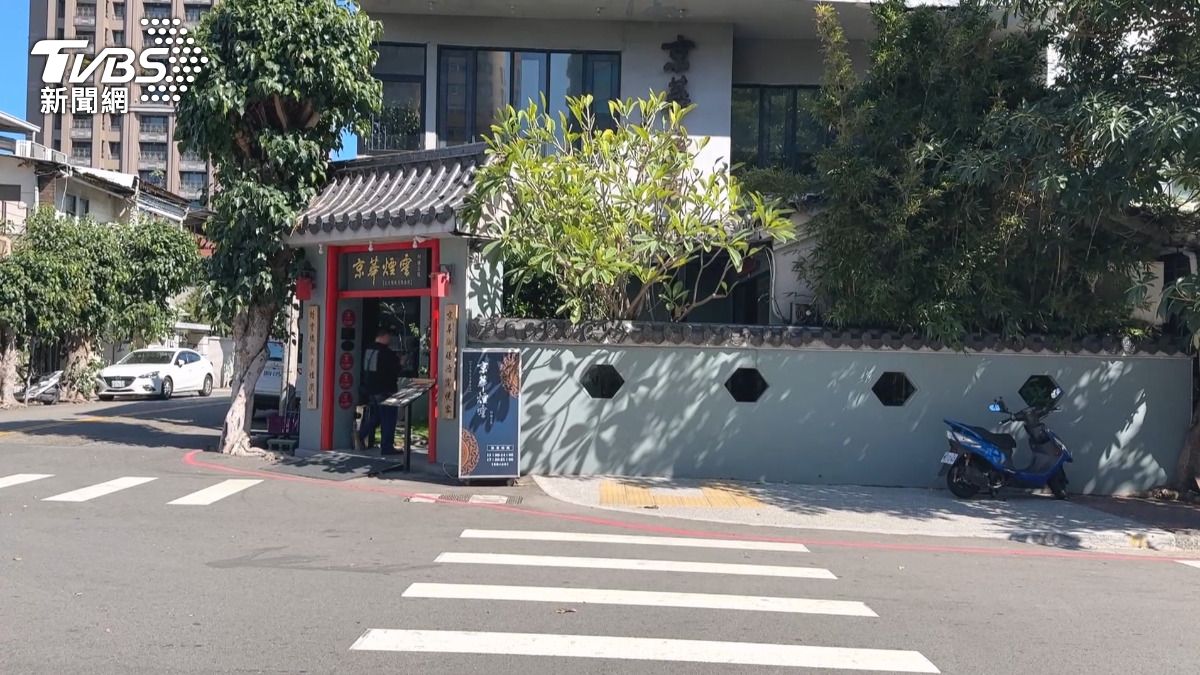 俗話說「真布施不怕假和尚」，民眾若真心布施並不會受到影響。(圖／店家提供)