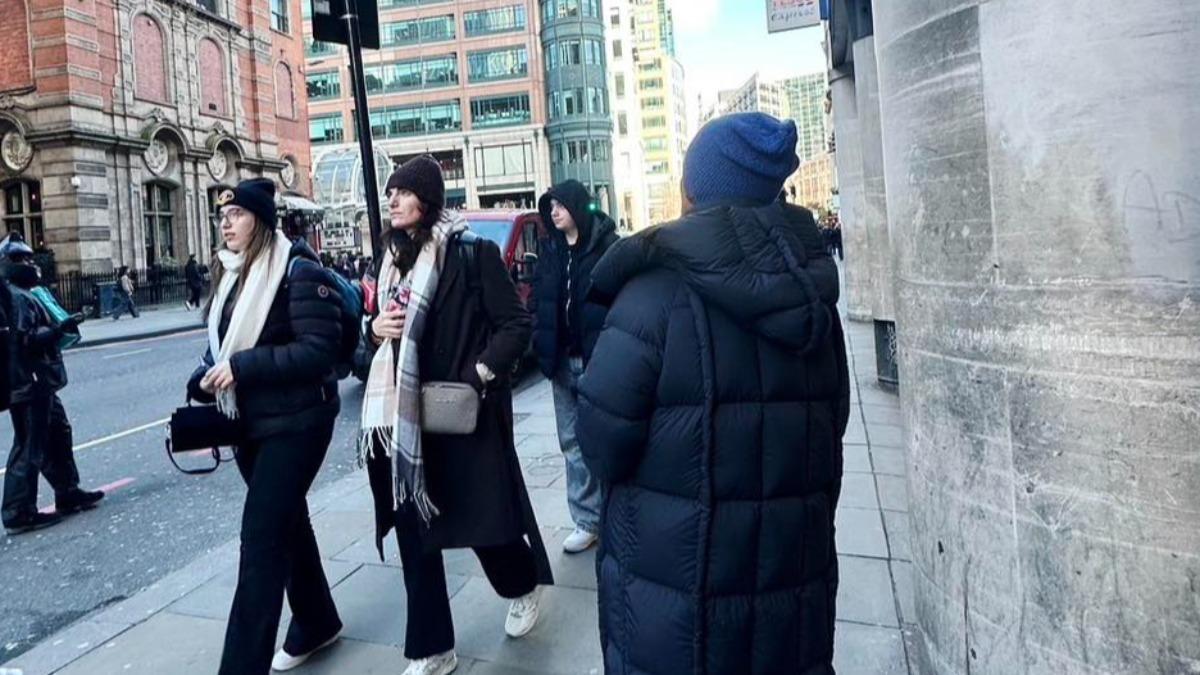 吳宗憲在英國度過情人節。(圖/翻攝自吳宗憲臉書)