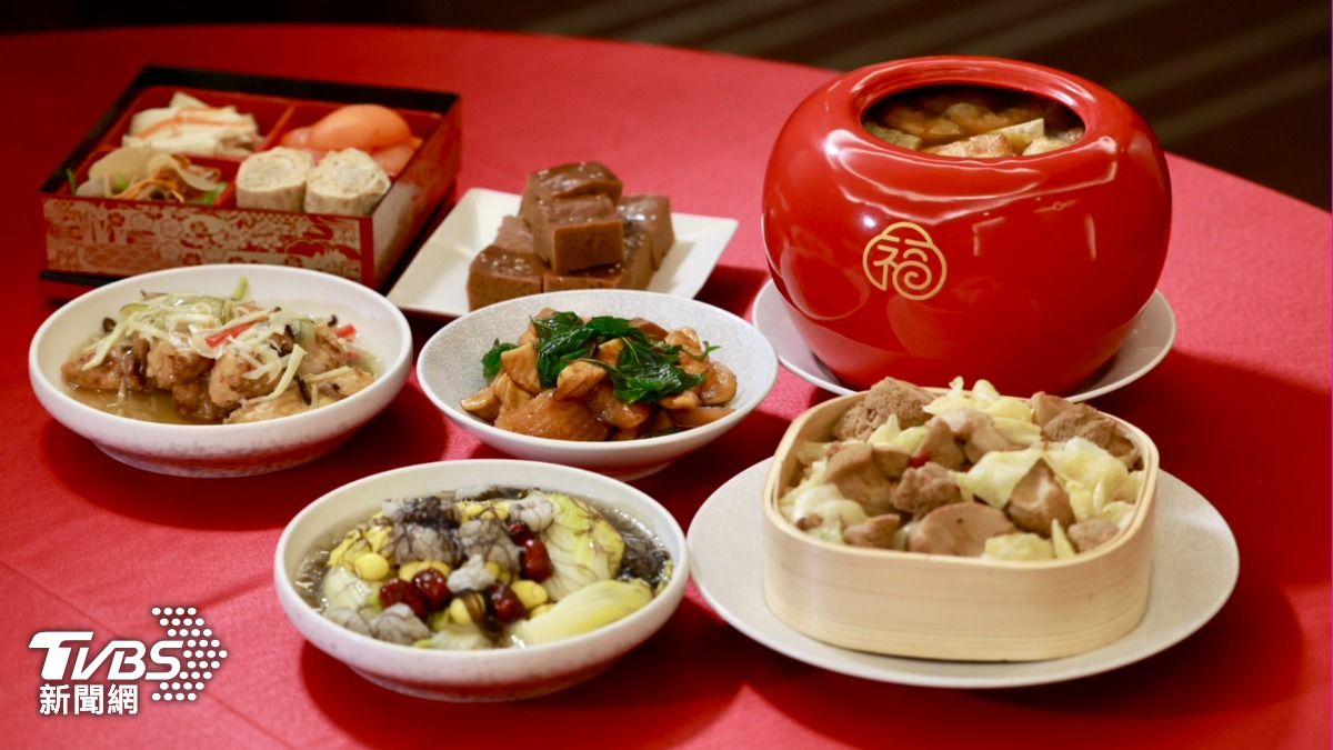 圍爐囉！40年老味道　福華首推「素食年菜」7道要價近1萬8