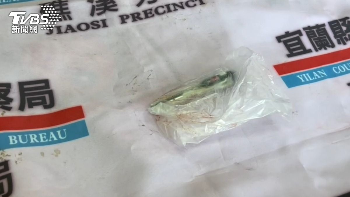 礁溪車站附近超商,發生一起美工刀攻擊事件。(圖/TVBS)