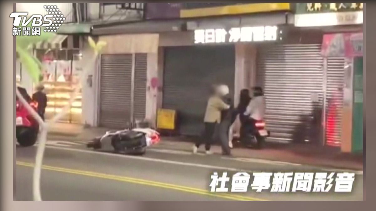 大過年行車糾紛竟然變成全武行（ＴＶＢＳ／圖）
