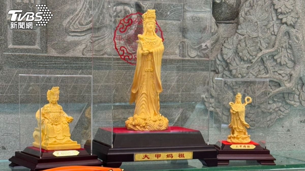 大甲鎮瀾宮除夕祈福 「頭香狀元」可得1.8萬金媽祖