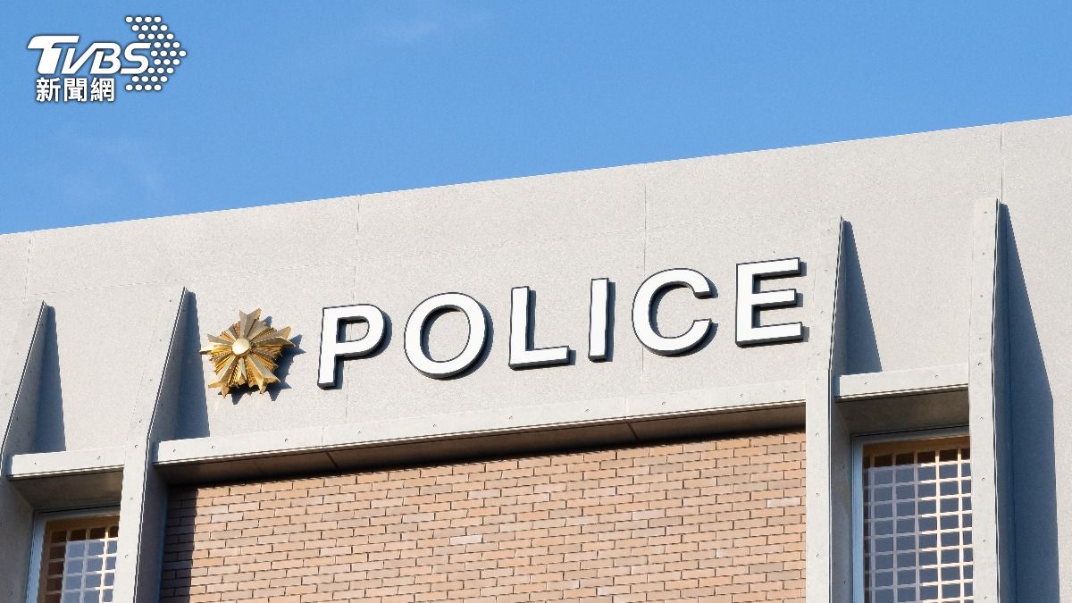 台男冒充詐騙遭日警逮捕。日本警察示意圖。(圖/Shutterstock達志影像)