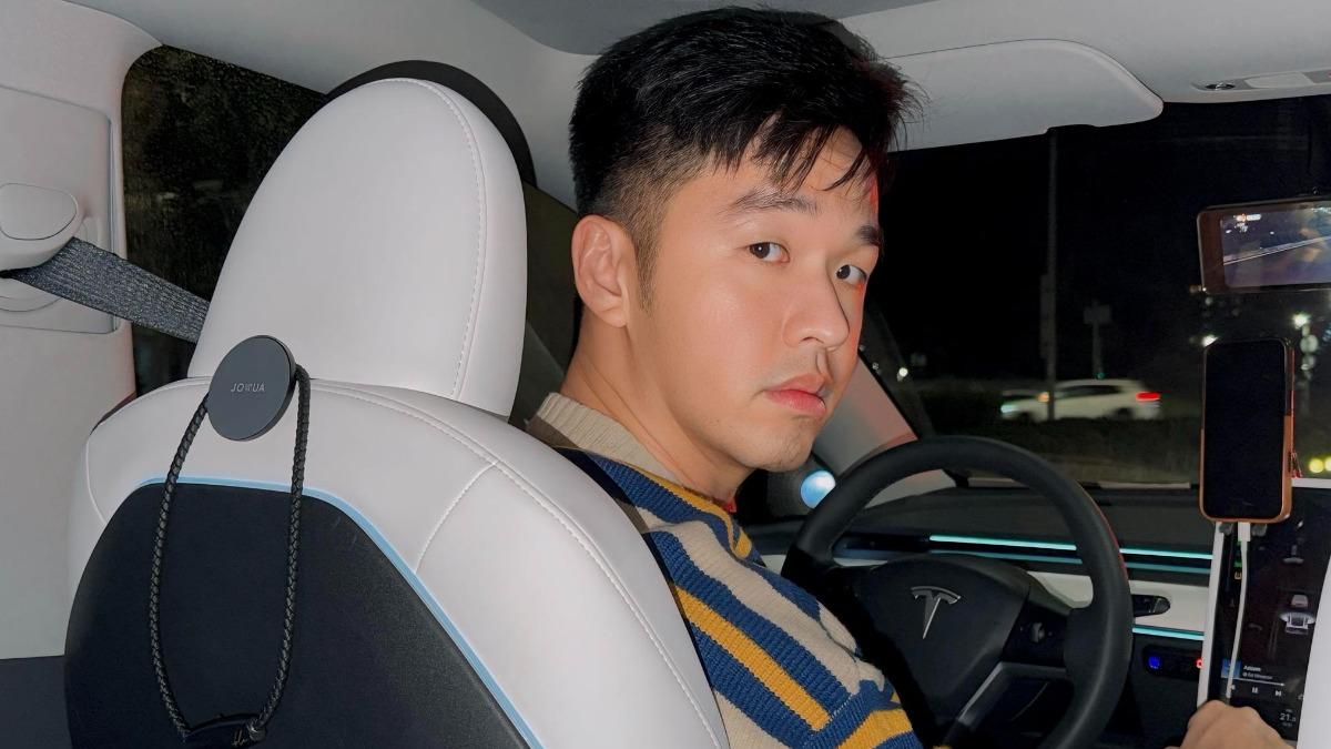 男星發起「1讚包給媽媽1元」挑戰!驚人金額曝光 遭網酸討讚反擊了