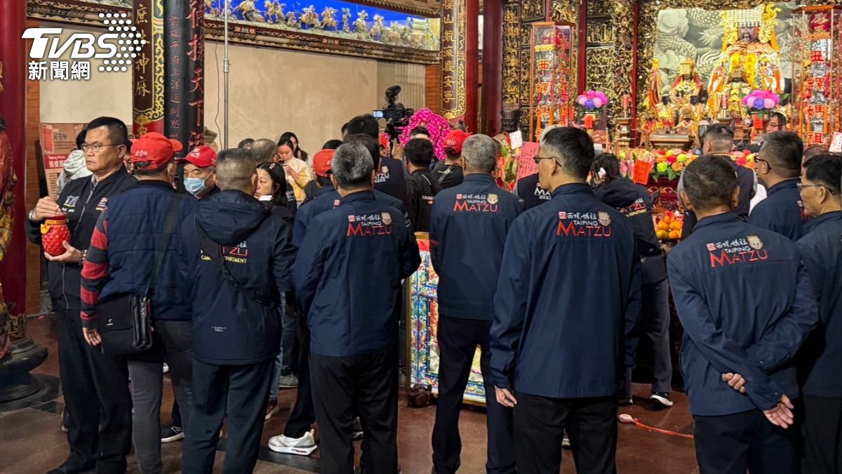 有民眾從8點就開始排隊。（圖／陳祁攝）