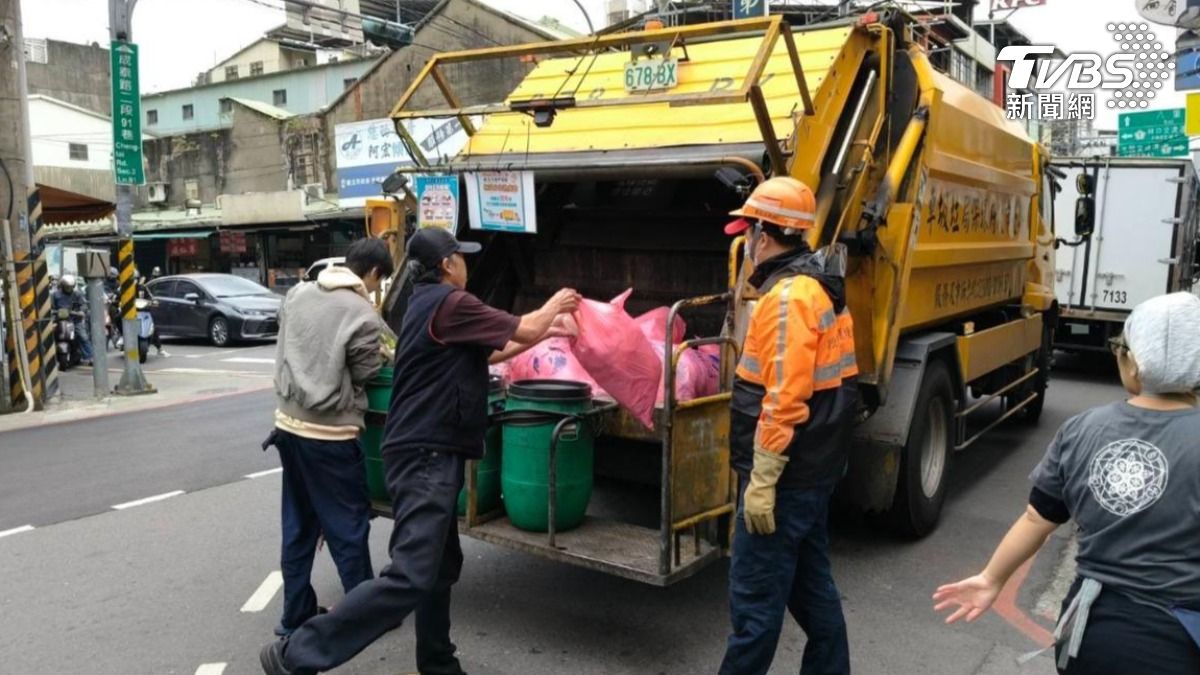 雙北2月20日起恢復垃圾收運。(圖/新北市環保局)
