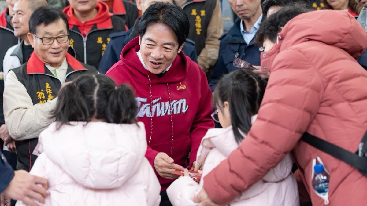 賴清德苗栗發福袋!自認「當總統不分黨派」:請把我當財神爺