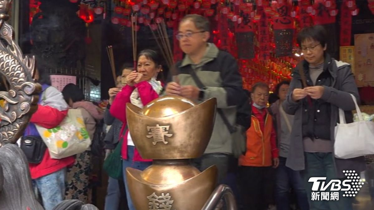 初三參拜人潮（圖／TVBS資料畫面）