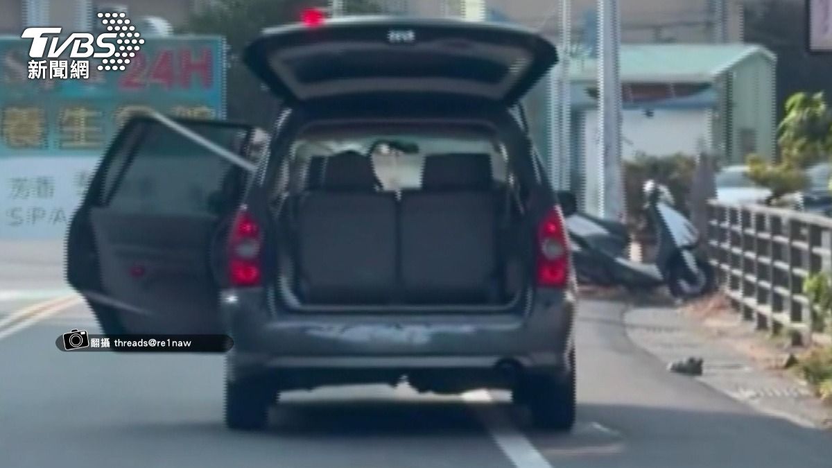休旅車「敞2門」上路！後座載腳踏車　遭疑開尾門避車牌被拍