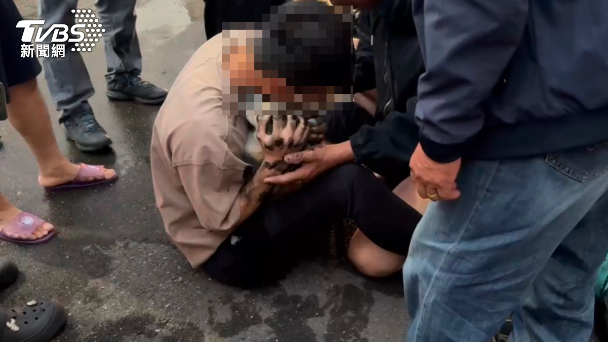 快訊/台南民宅火警!毛孩困火海命危 飼主崩潰「嘴對嘴」搶命