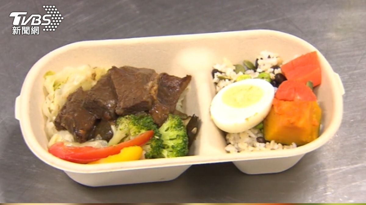 進食順序先菜肉後飯，有助血糖穩定。（圖／TVBS）