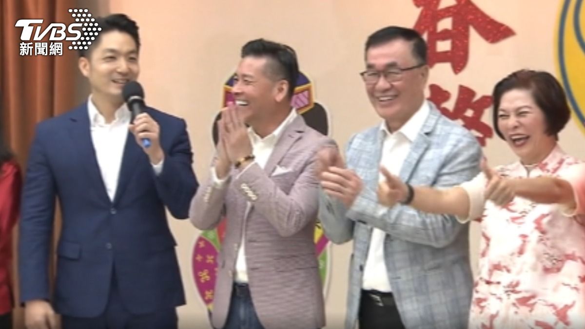 李四川新春團拜 笑虧蔣萬安:騙我3年。(圖/TVBS)