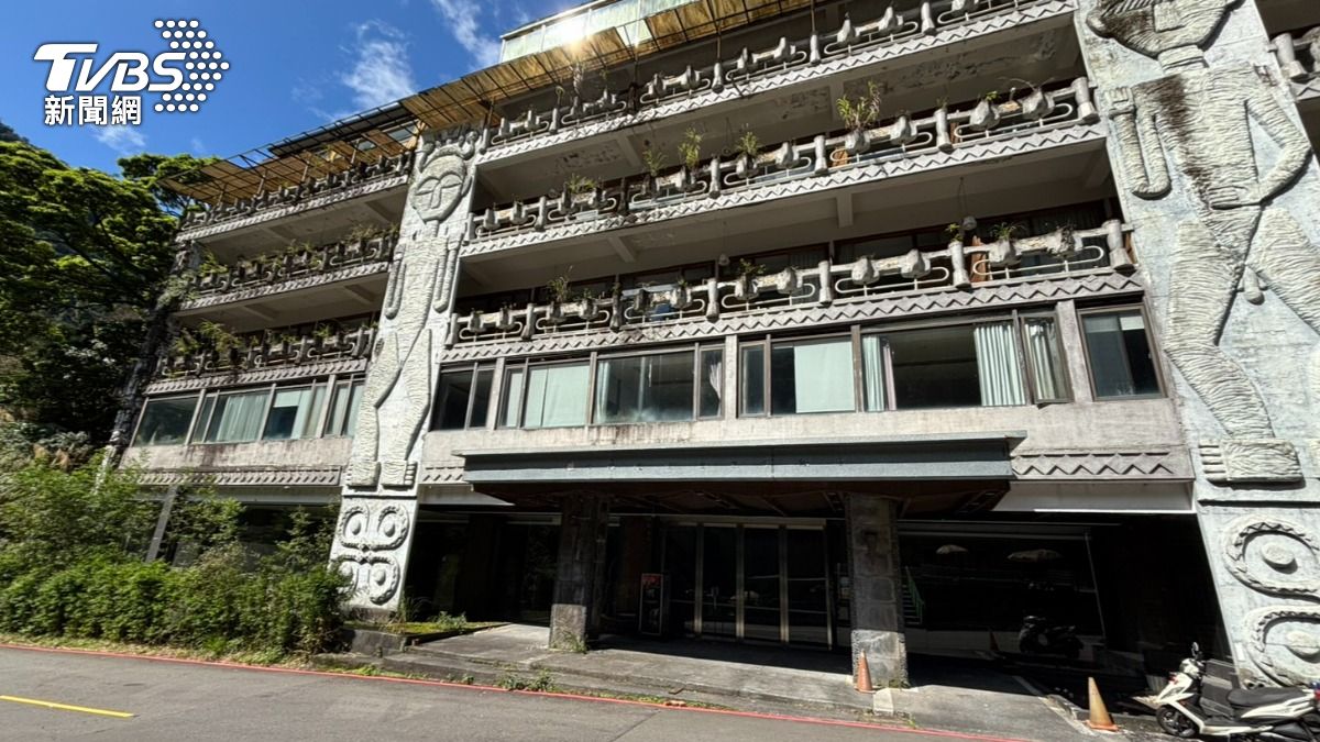 烏來那魯灣飯店停業被當「廢墟」 春節2組9人夜闖探險慘了