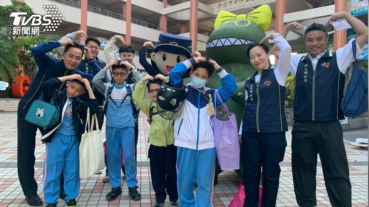 新北警首推護童2.0專案，結合警政、教育、社區民力資源一同守護孩童。（圖／TVBS）