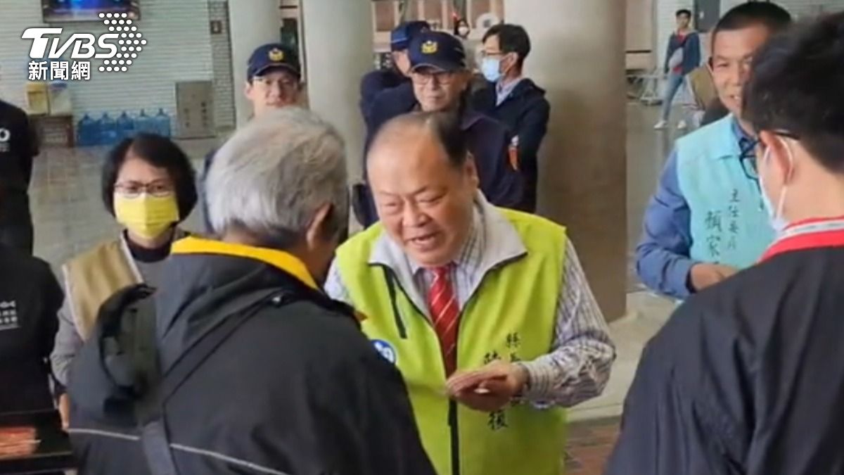 澎湖選情添變數？陳光復重傷昏迷，綠營盼早日康復拚連任。（圖／TVBS）