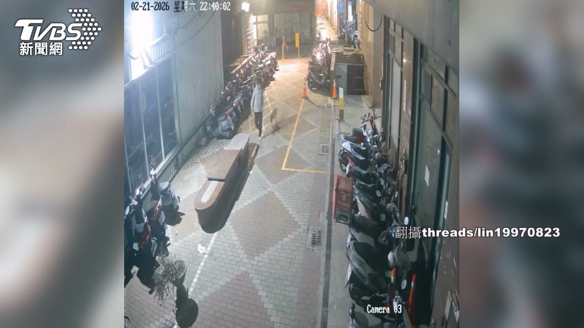 男踹浪浪害墜樓 骨盆碎裂「阿勇」撐過。(圖/民眾提供)