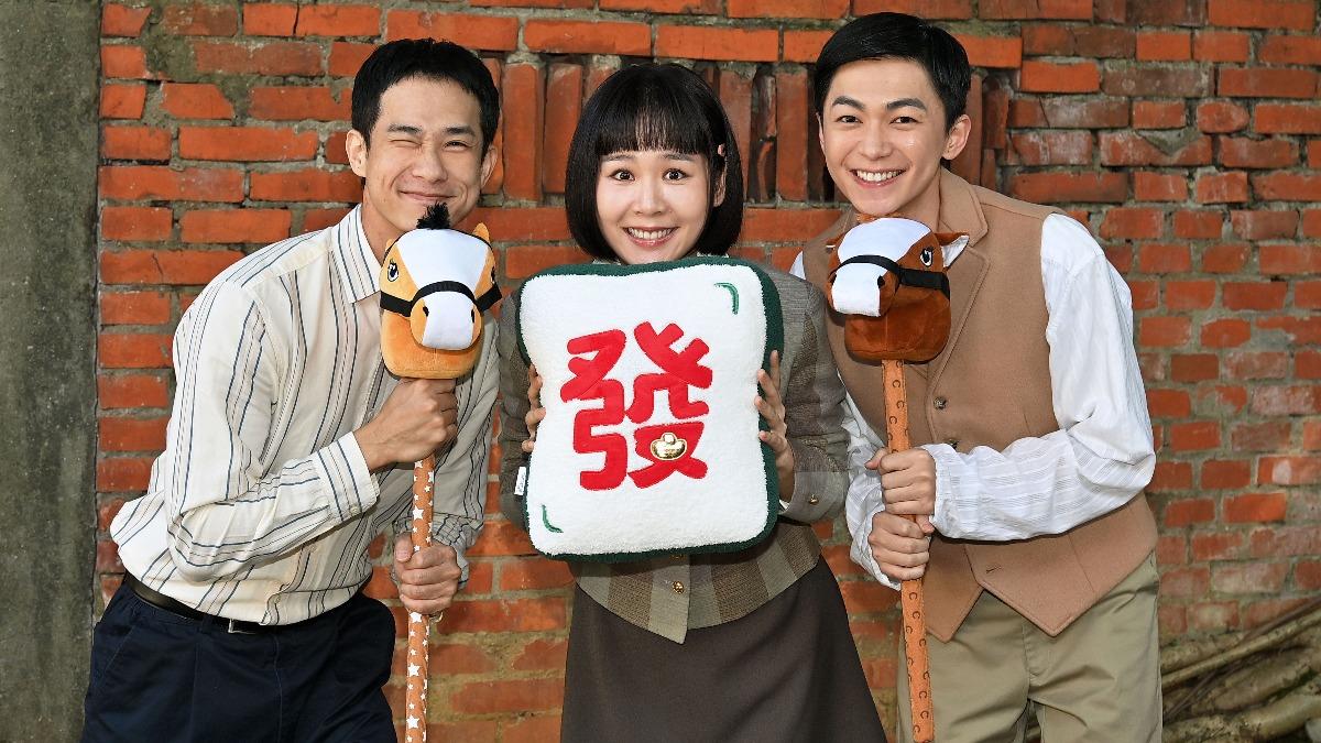 盧彥澤（左起）、何宜珊、陳玹宇趁著過年好好充電，準備迎接新挑戰。（圖／台視提供）