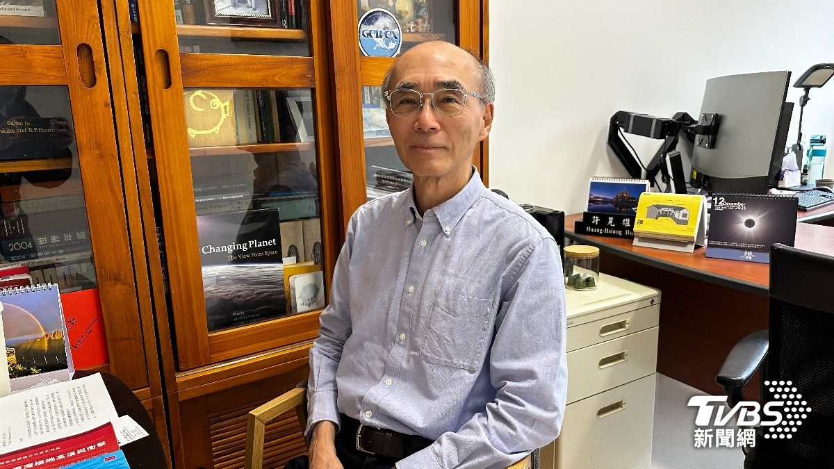中研院人為氣候變遷專題中心執行長許晃雄提到,未來台灣極端降雨機率將會增加。(圖/陳詩璧攝)