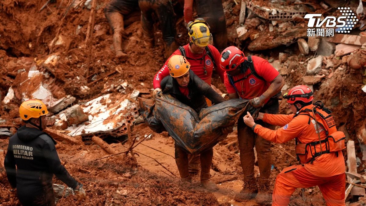 官方統計指出，茲灰福拉市（Juiz de Fora）有18人死亡、40人失蹤，烏巴（Uba）則有7人死亡、3人失蹤。（圖／達志影像美聯社）