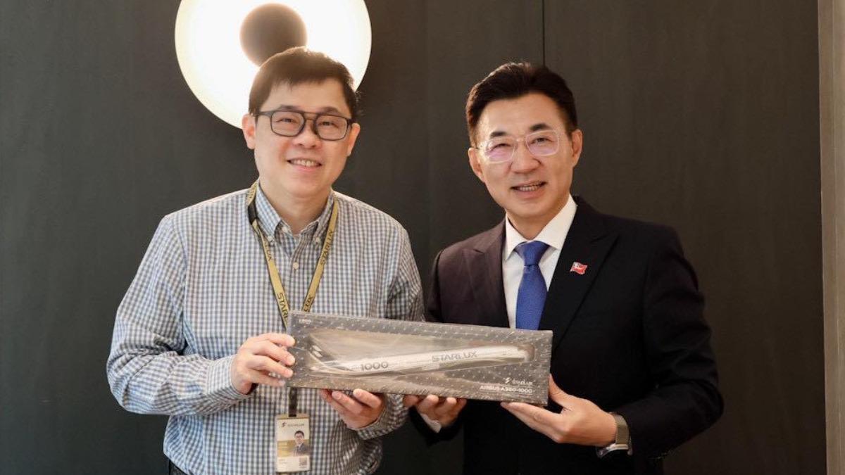 收割航線政績?江啟臣發1照惹怒網友 臉書遭洗版:謝謝蔡其昌