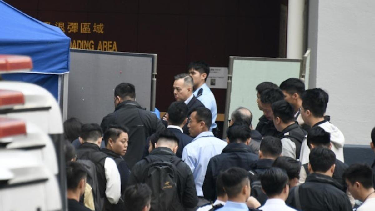 工作半年!香港23歲女警自轟身亡 手機有遺書