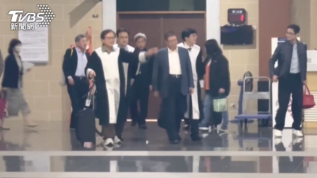 楊文科涉「天坑案」遭求刑10年!喊冤:依法行政沒收利益強調清白無罪。。(圖/TVBS)