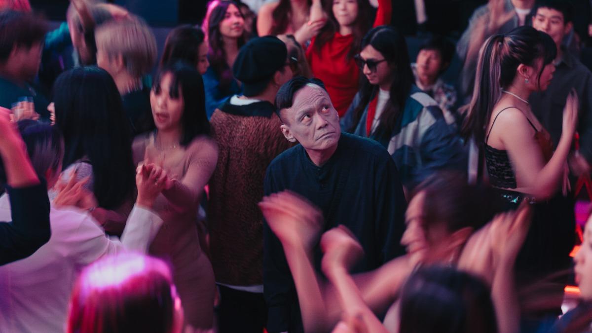 陳以文不認自己是邪惡反派,盼觀眾透過人靈兩界交戰獲得啟發。(圖/Netflix提供)