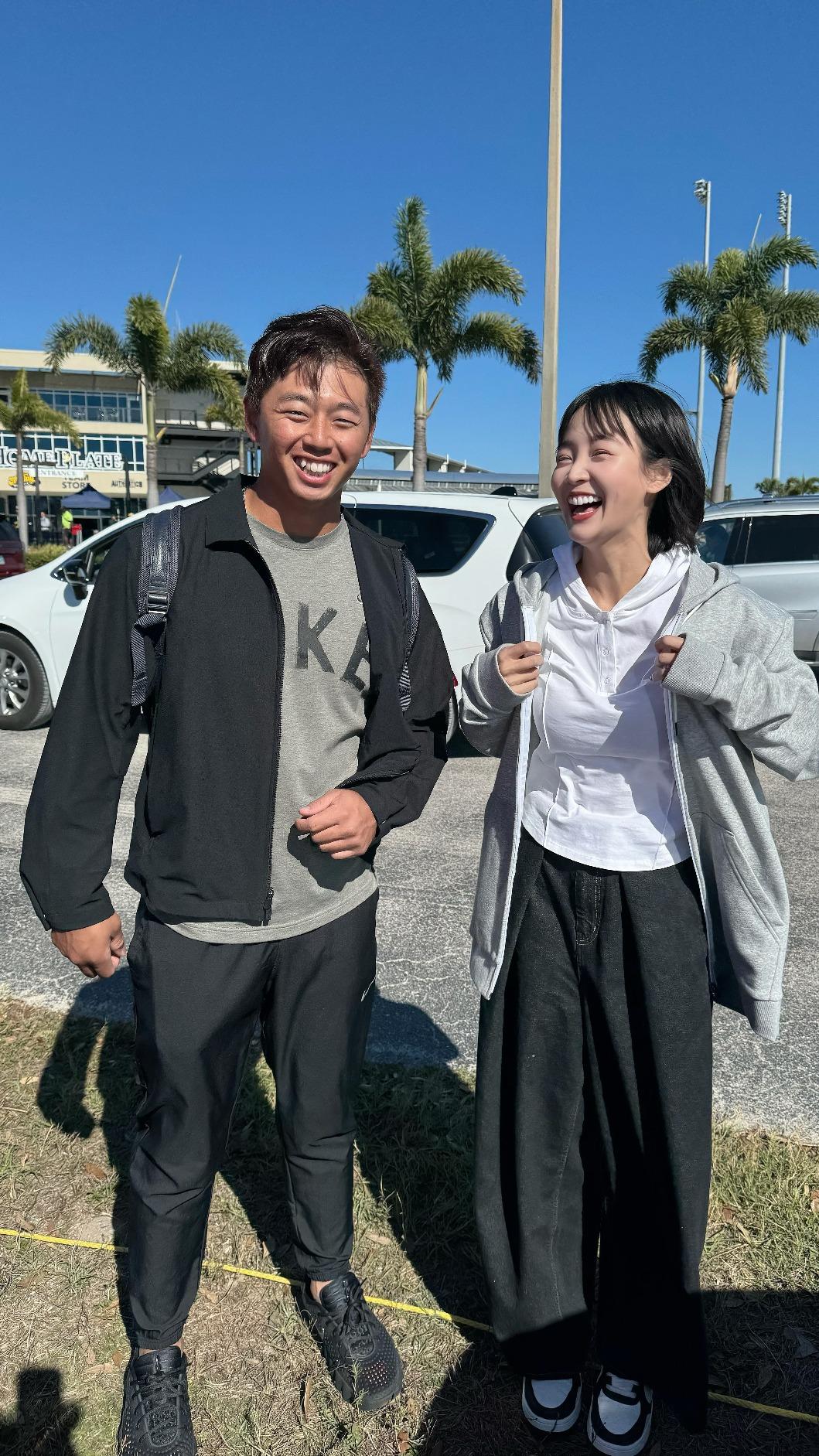 籃籃和鄭宗哲原本只是網友。(圖/翻攝自籃籃IG)