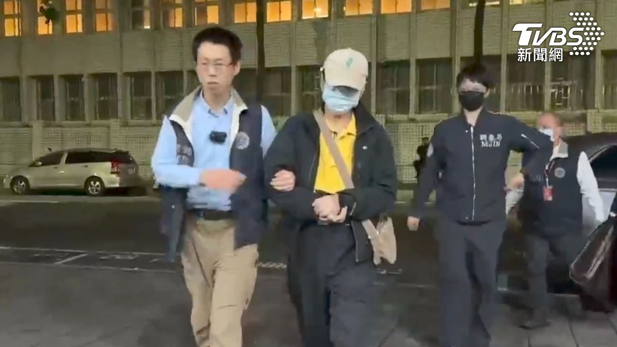 黃季敏擔任消防署長期間,在九件標案中收受廠商賄賂,非法所得共計新台幣一千九百二十四萬元。(圖/TVBS)