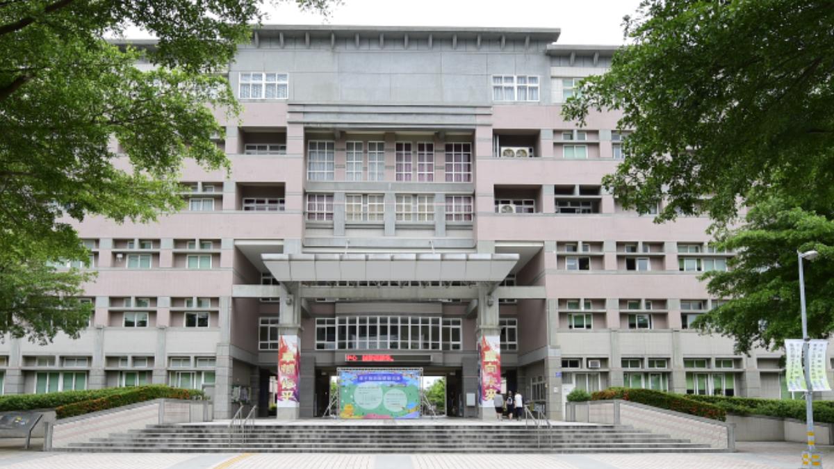 台灣1校震撼停招!豪捐11億「私立變國立」?校友嗨:賺到了