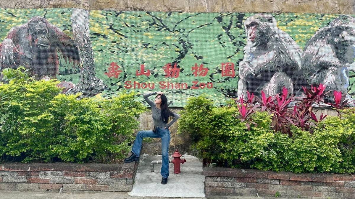 邵雨薇在《動物園》殺青後在壽山動物園走一圈才離開。(圖/Disney+提供)