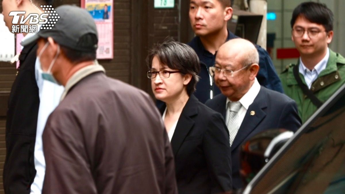 《世紀血案》掀歷史補課潮 蕭美琴赴義光教會追思:很多人覺醒