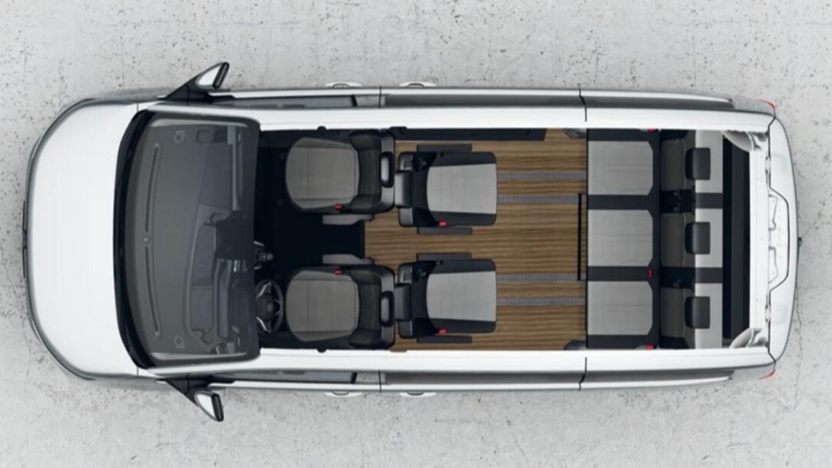 Shuttle Comfort為最頂級車型,Smartseats XL與Smartfloor Revolution營造高端禮賓體驗。(圖/Volkswagen Commercial Vehicles)