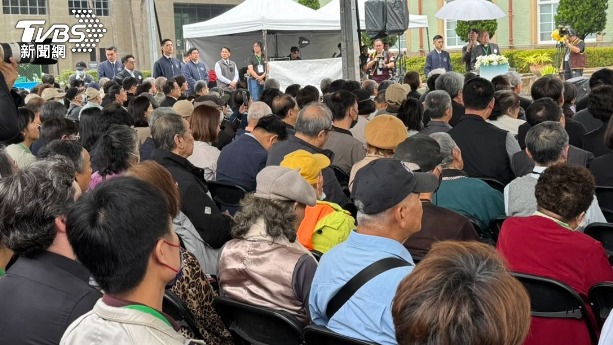 高雄市立歷史博物館舉行中樞紀念儀式。（圖／林雅婷攝）