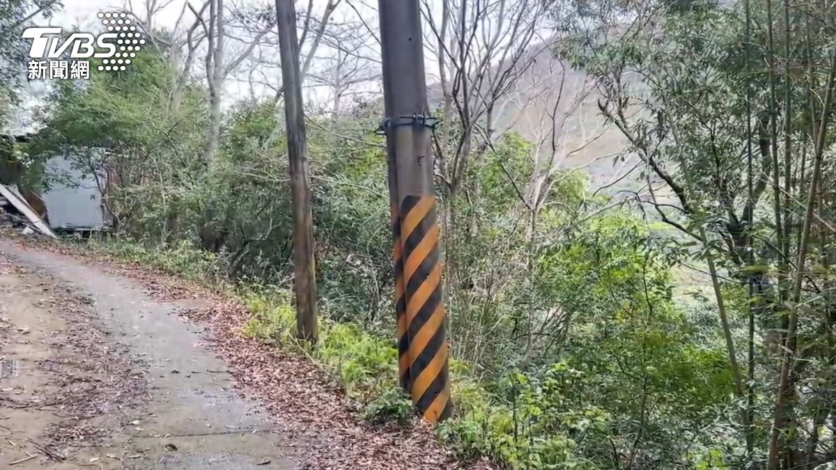 女嬰遭丟棄地點。(圖/TVBS)