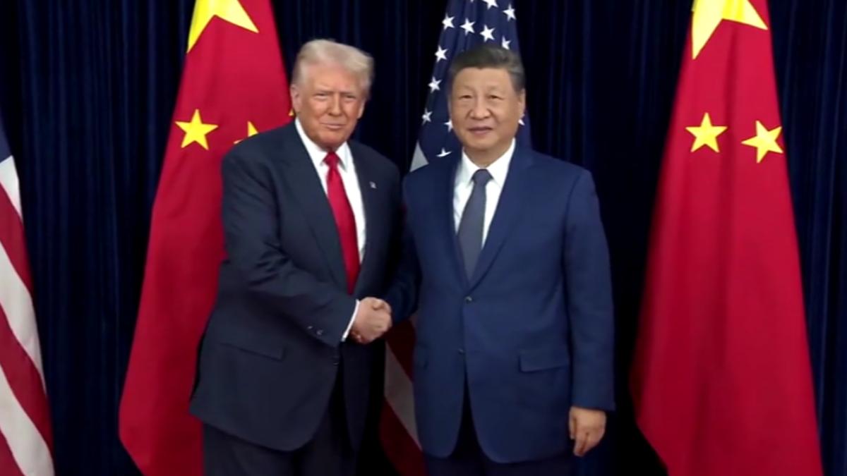 《紐約時報》報導川普政府為順利訪中,擱置總額130億美元的對台軍售案。(圖/資料畫面)