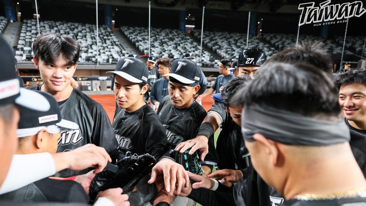 WBC/政壇也熱血!藍綠白難得大團結 飛東京「挺台灣英雄」