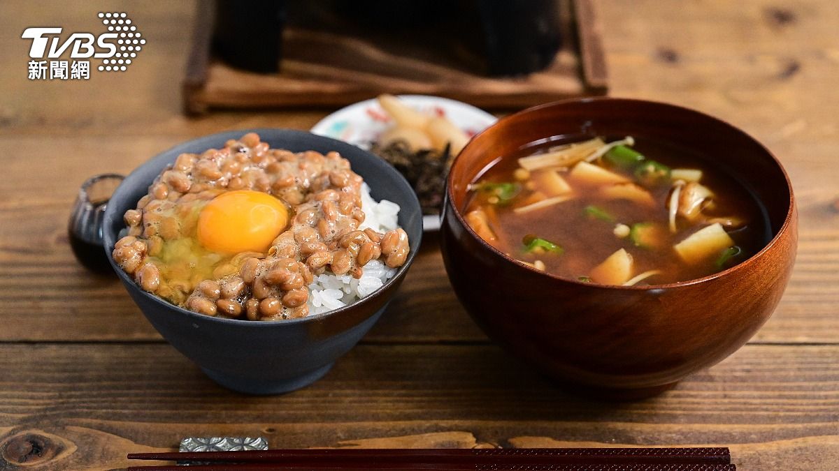 味噌、納豆等發酵食物可以幫助維持腸道健康。（示意圖／shutterstock達志影像）