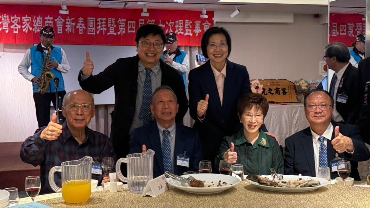 拚新竹縣長初選!徐欣瑩衝客家票 86歲藍營大咖喊「非贏不可」