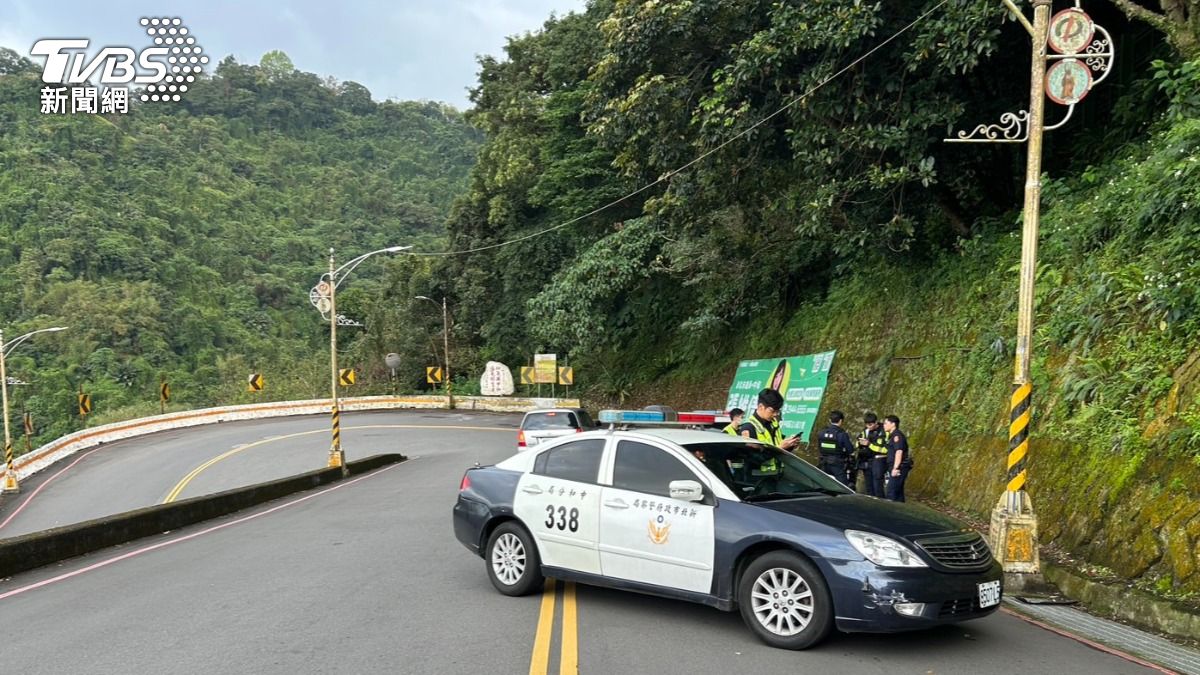 快訊／祖孫烘爐地拜拜「3貼自撞電線桿」　3歲男童傷重不治