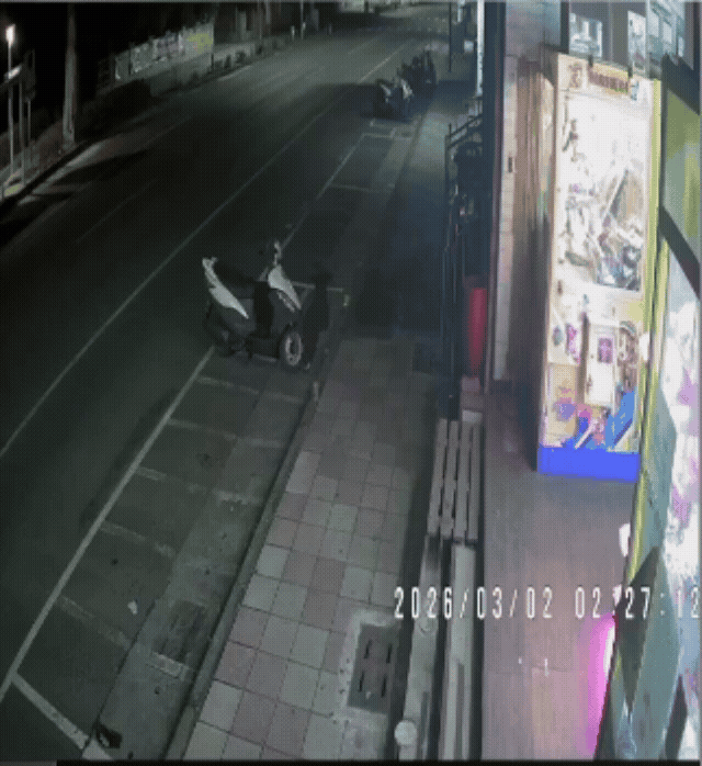 車禍撞擊瞬間。（圖／TVBS）