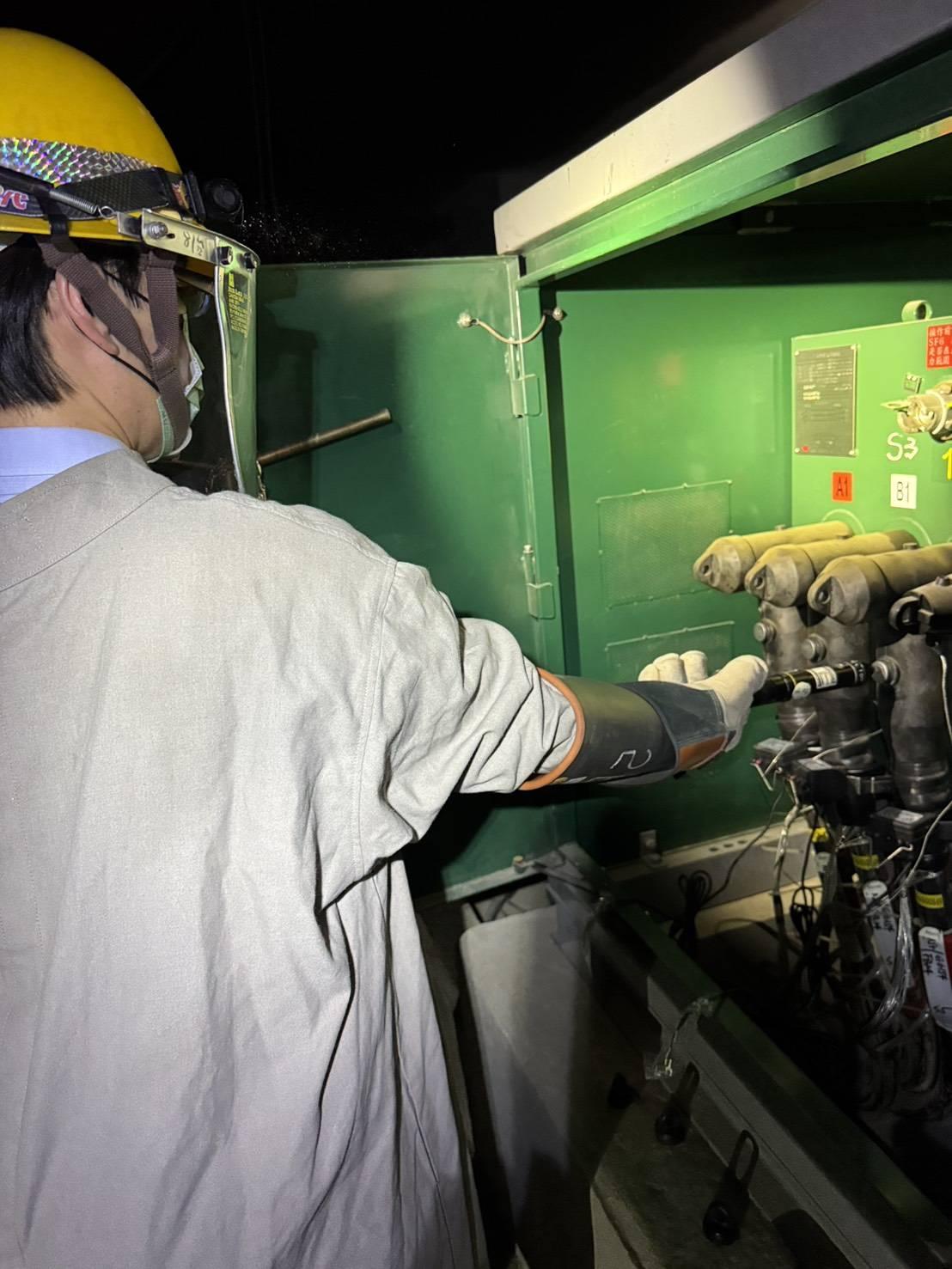 共有3344戶受影響,最終順利於14時08分全數恢復供電。(圖/台電台中區處提供)